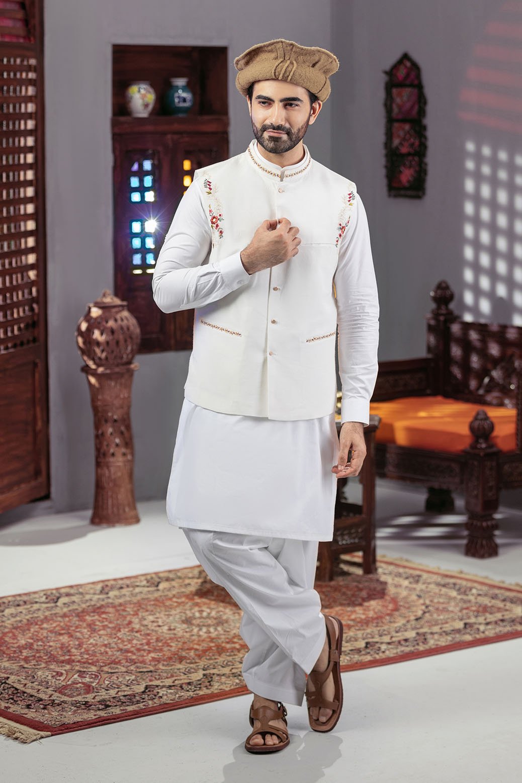 WHITE-RAW SILK-WAIST COAT (50902)