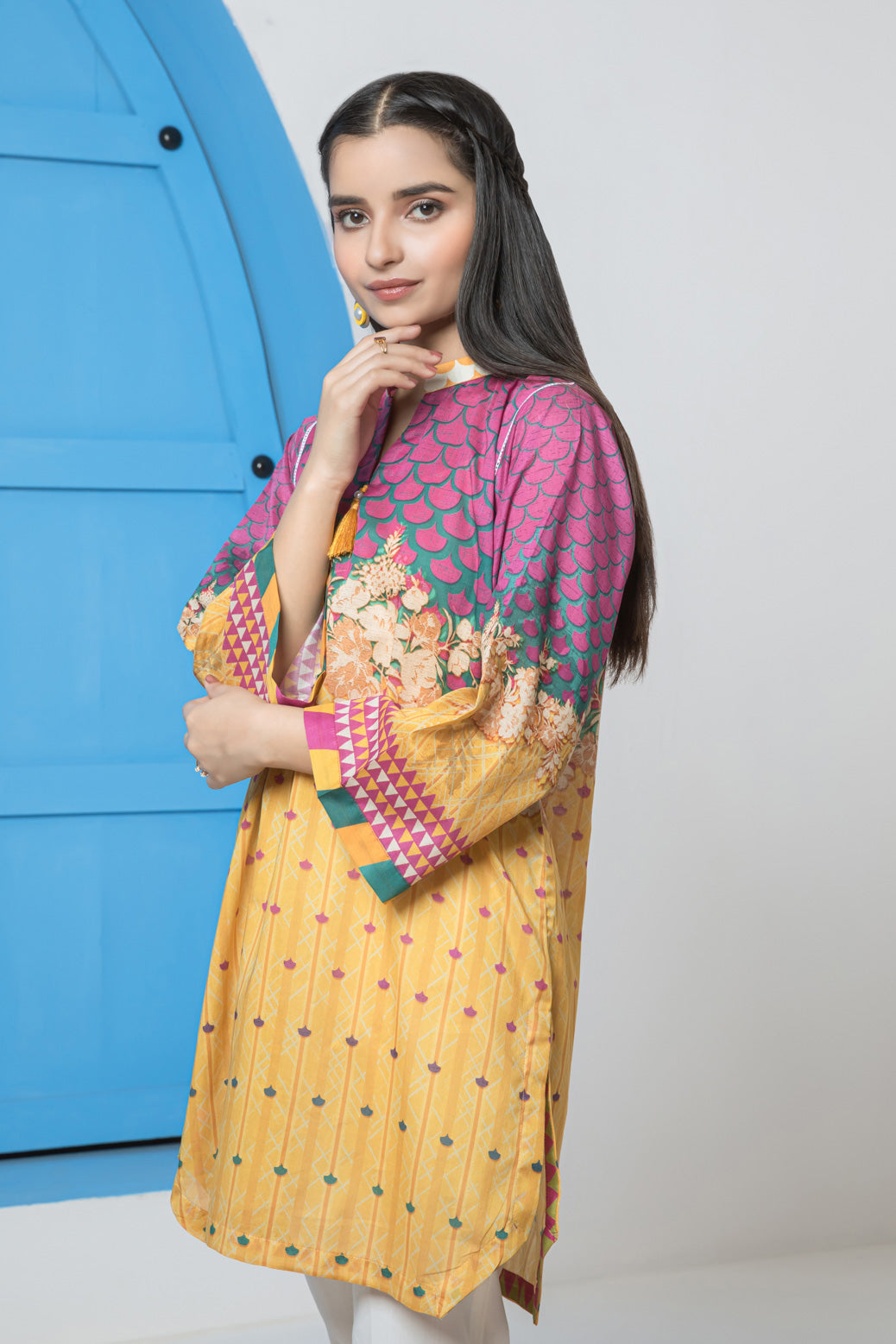 YELLOW-LAWN-KURTI (AAK221P02)