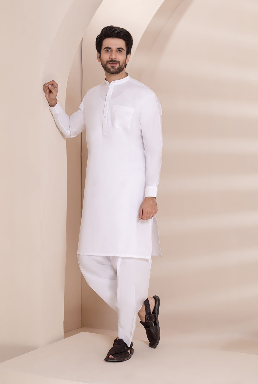 WHITE-BLENDED-SHALWAR SUIT (GSBB22-001)