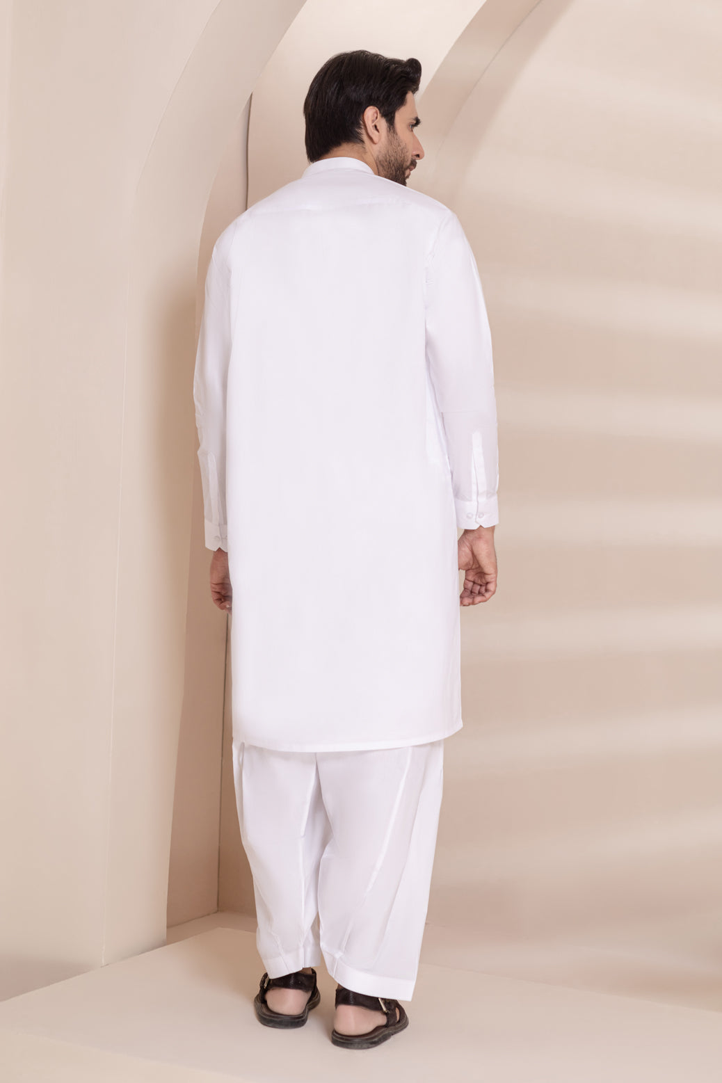 WHITE-BLENDED-SHALWAR SUIT (GSBB22-001)