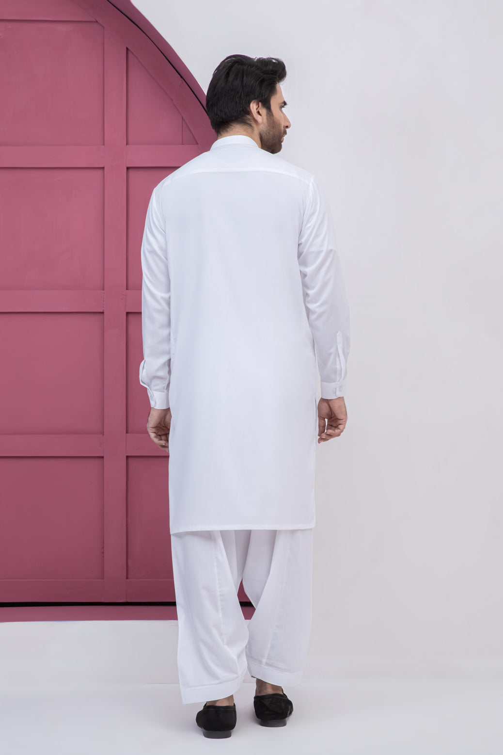 WHITE-BLENDED-SHALWAR SUIT (GSBS22-022)