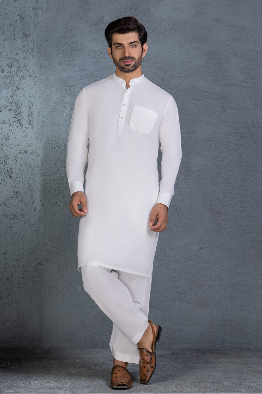 WHITE-BLENDED-SHALWAR SUIT (GSSB22-007)