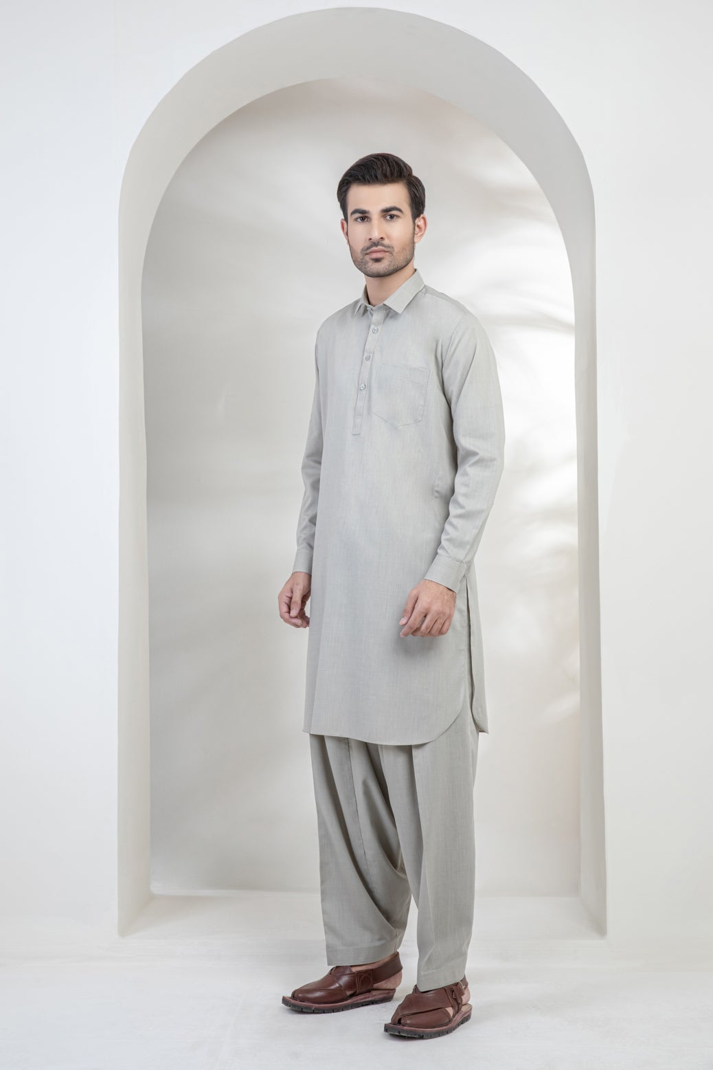 ANTIQUE IVORY-VISCOSE-SHALWAR SUIT (GSSS22-005)