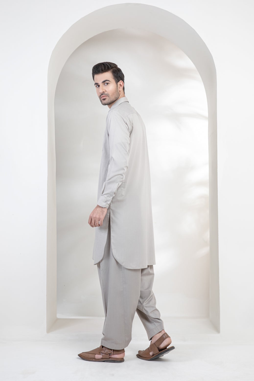 ASH GRAY-VISCOSE-SHALWAR SUIT (GSSS22-007)