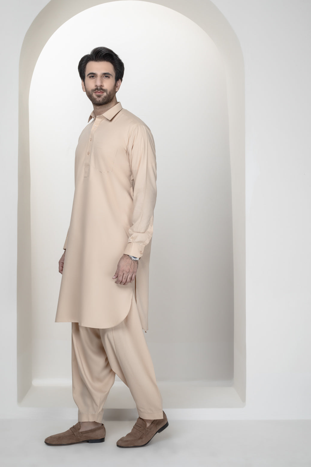 BEIGE-BLENDED-SHALWAR SUIT (GSSS22-020)