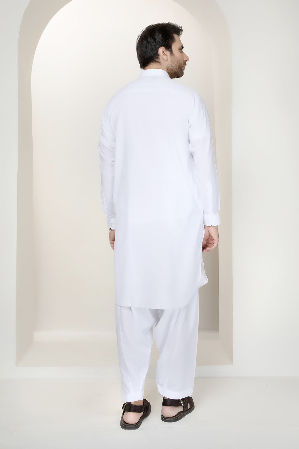 WHITE-BLENDED-SHALWAR SUIT (GSSS22-020)