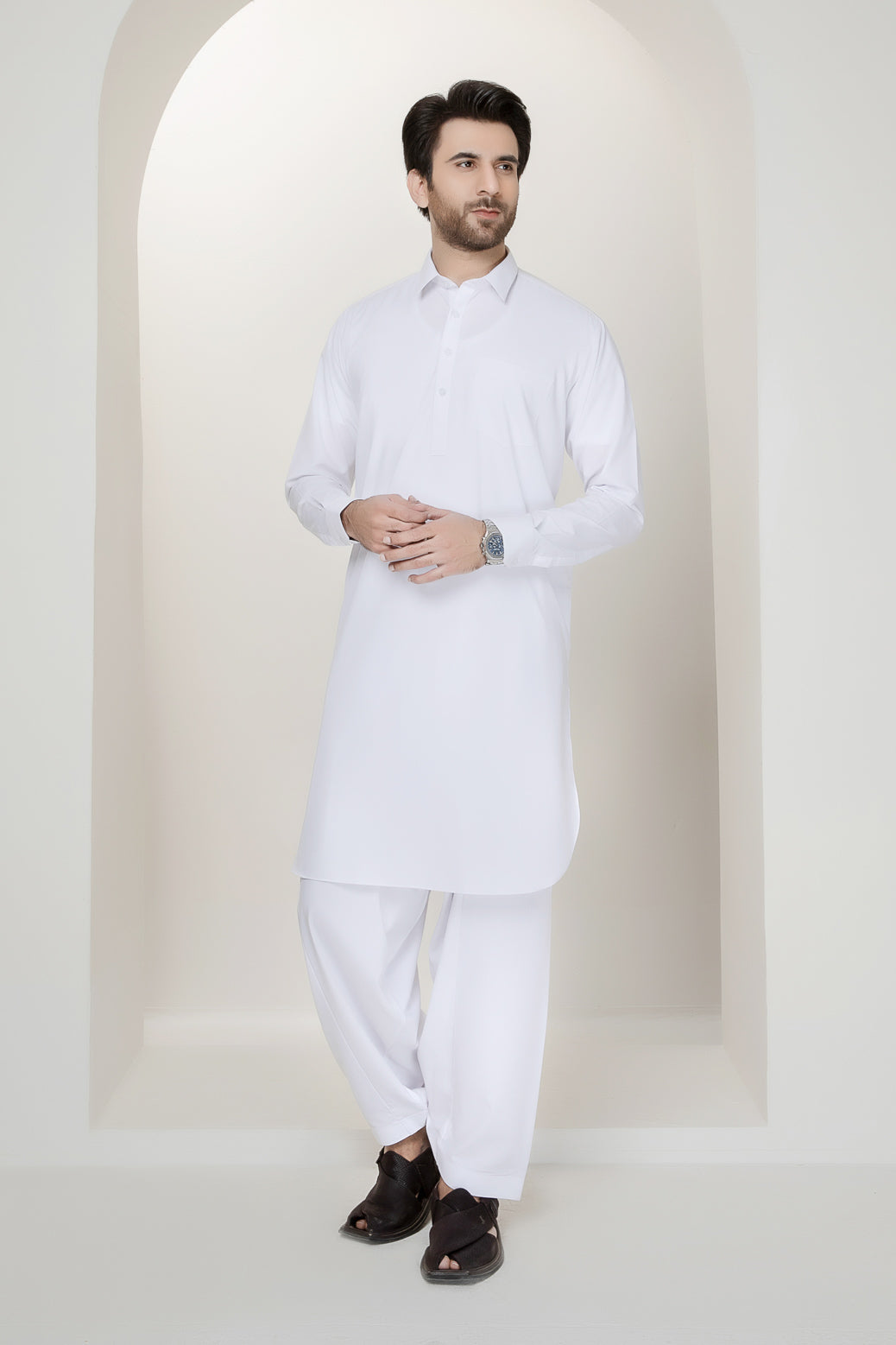 WHITE-BLENDED-SHALWAR SUIT (GSSS22-021)