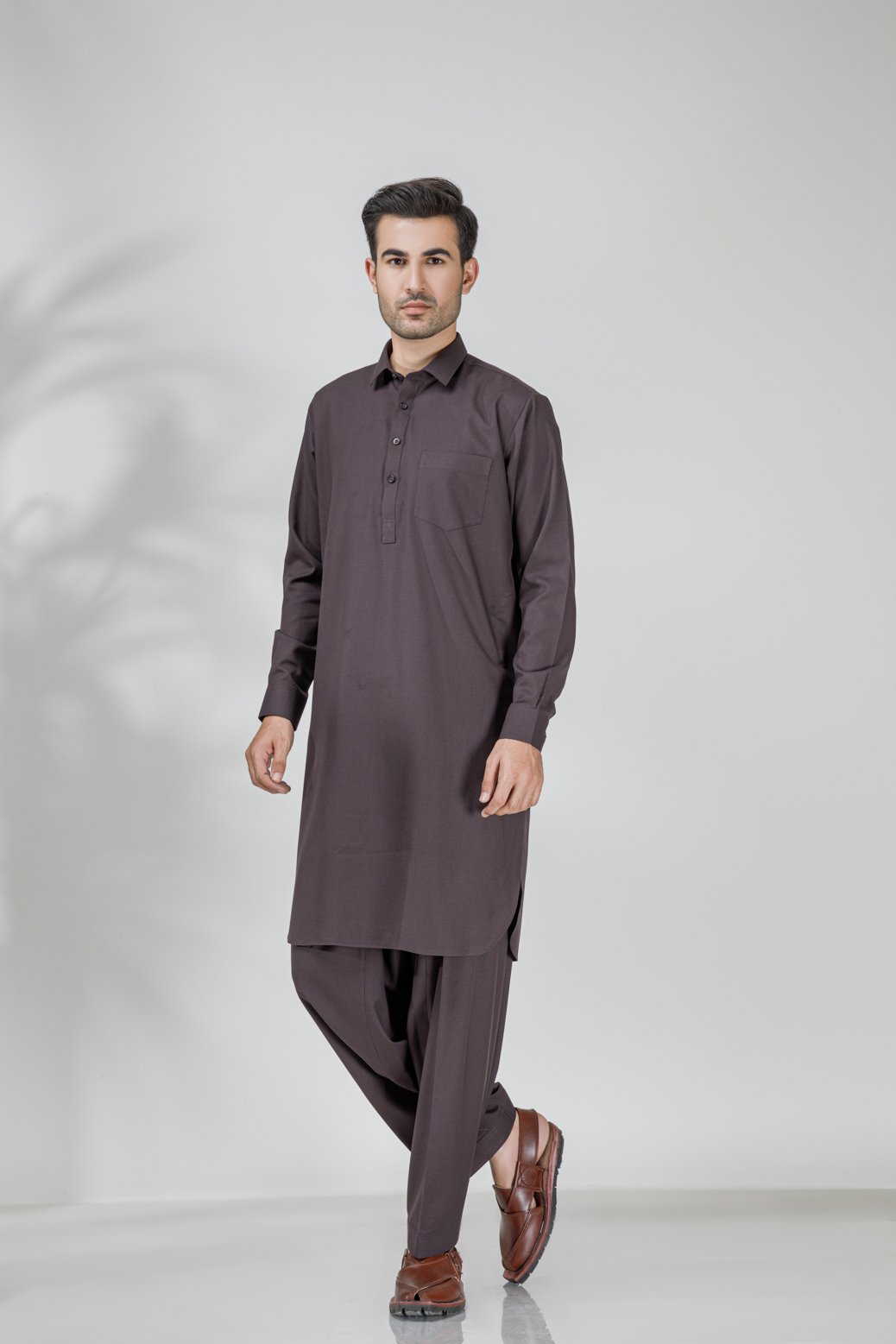 WINE-BLENDED-SHALWAR SUIT (GSSW21-039)