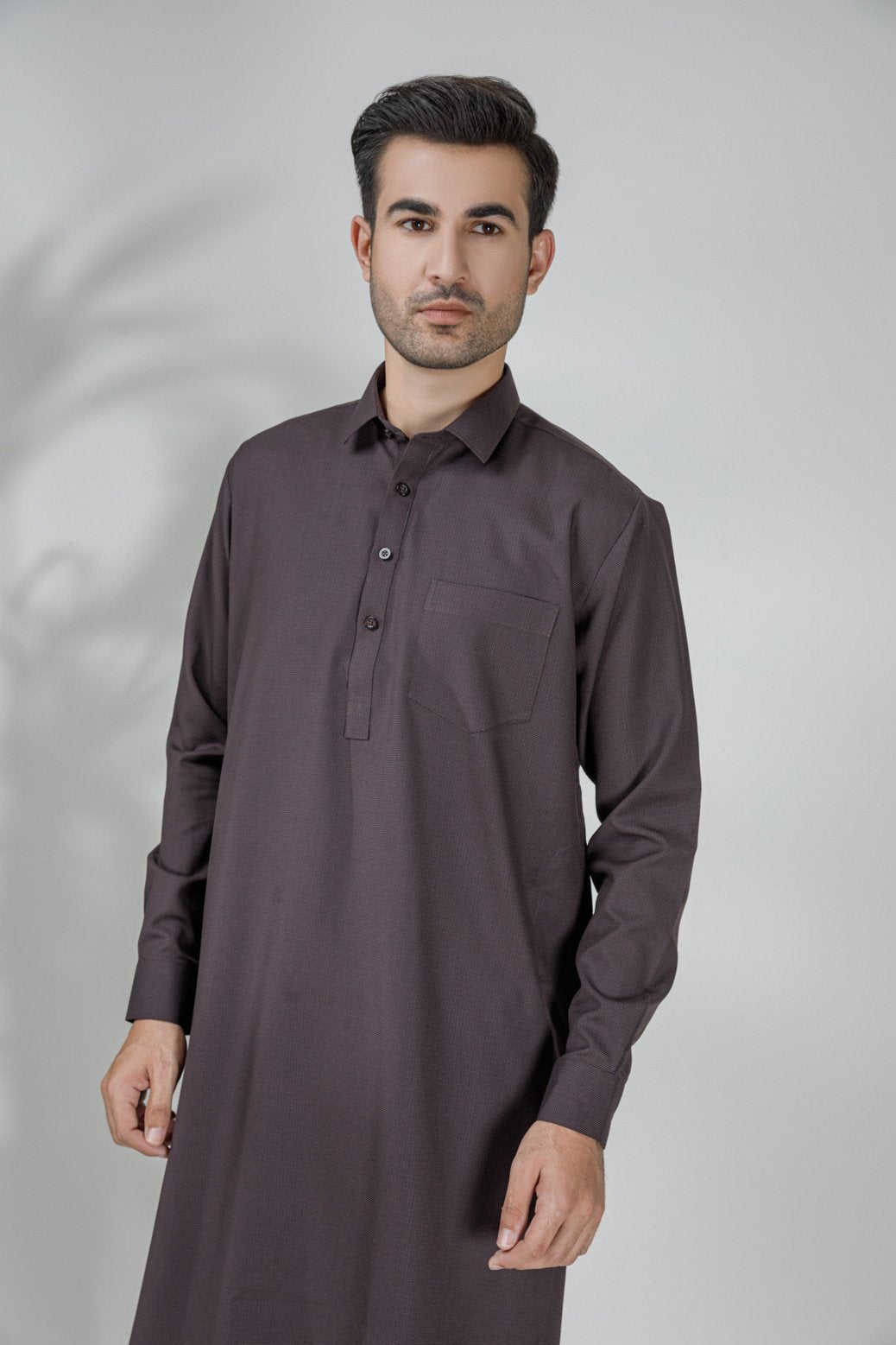 WINE-BLENDED-SHALWAR SUIT (GSSW21-039)