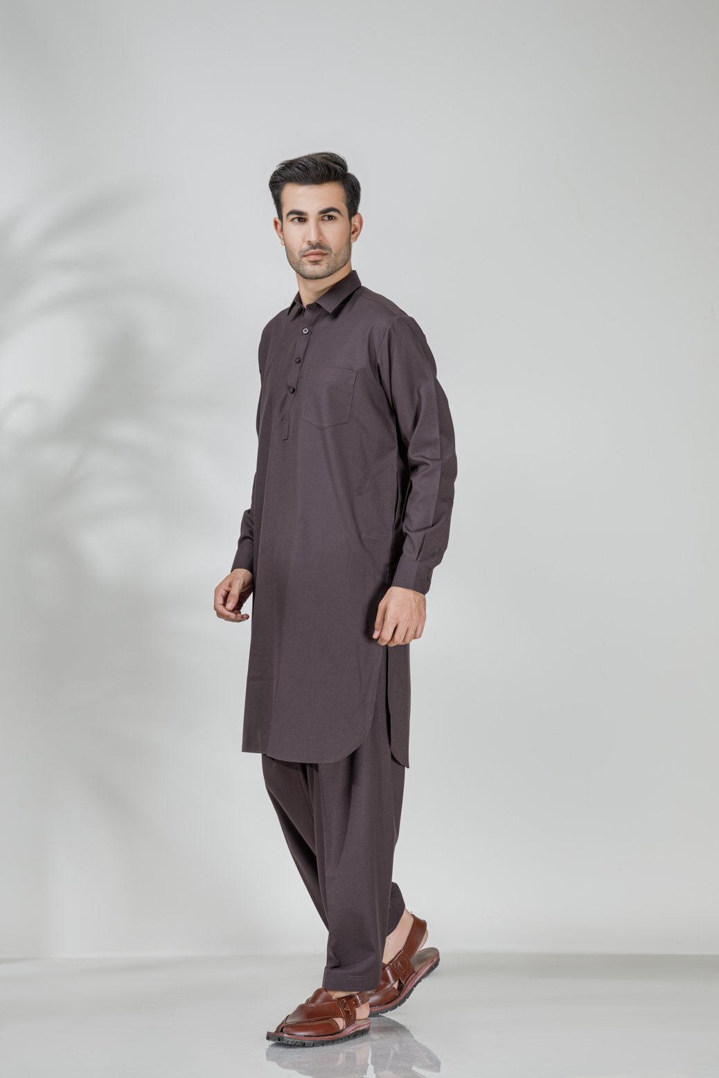 WINE-BLENDED-SHALWAR SUIT (GSSW21-039)