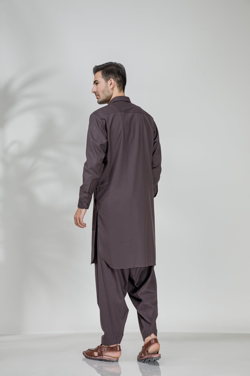 WINE-BLENDED-SHALWAR SUIT (GSSW21-039)