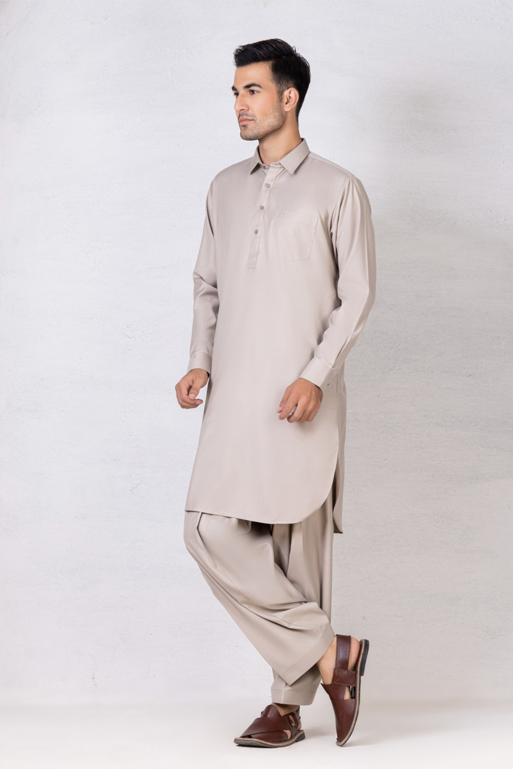 ASH+GRY-BLENDED-SHALWAR SUIT (GSSW22-005)