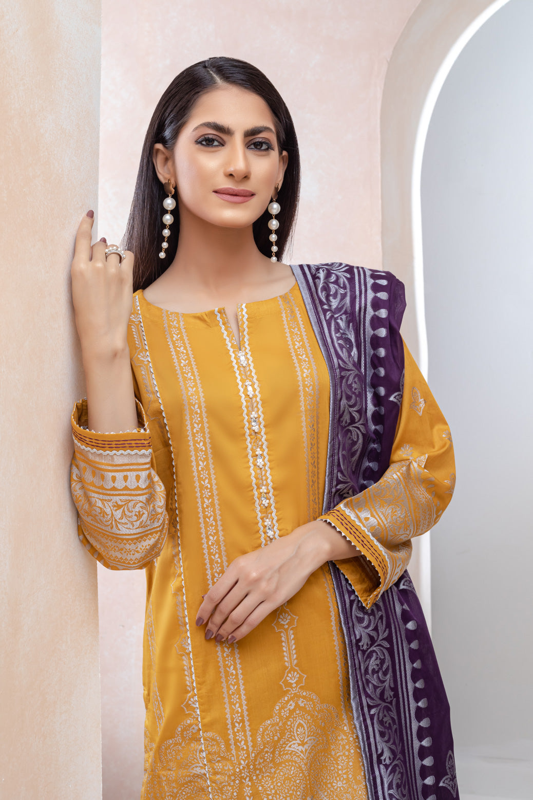 YELLOW-ZARI JACQUARD-SUIT (JAS223P13)