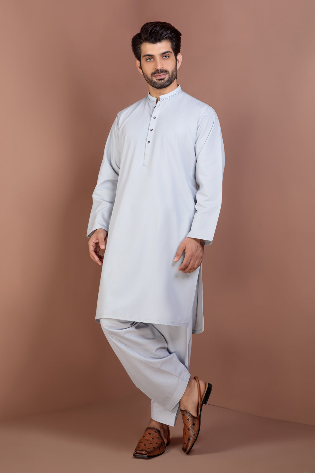 ASH-WHITE-BLENDED-KURTA SHALWAR (KSRB22-012)