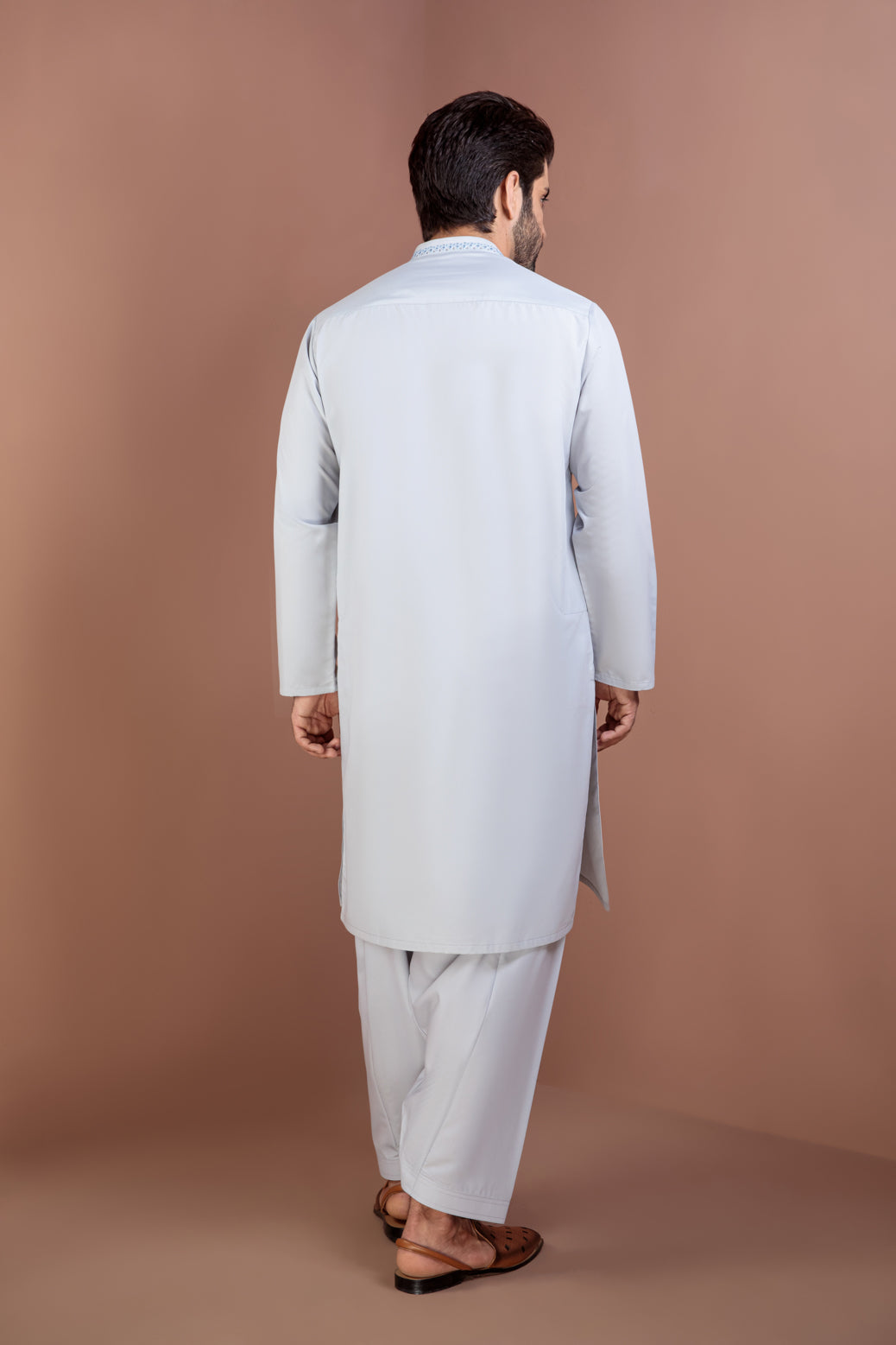 ASH-WHITE-BLENDED-KURTA SHALWAR (KSRB22-012)