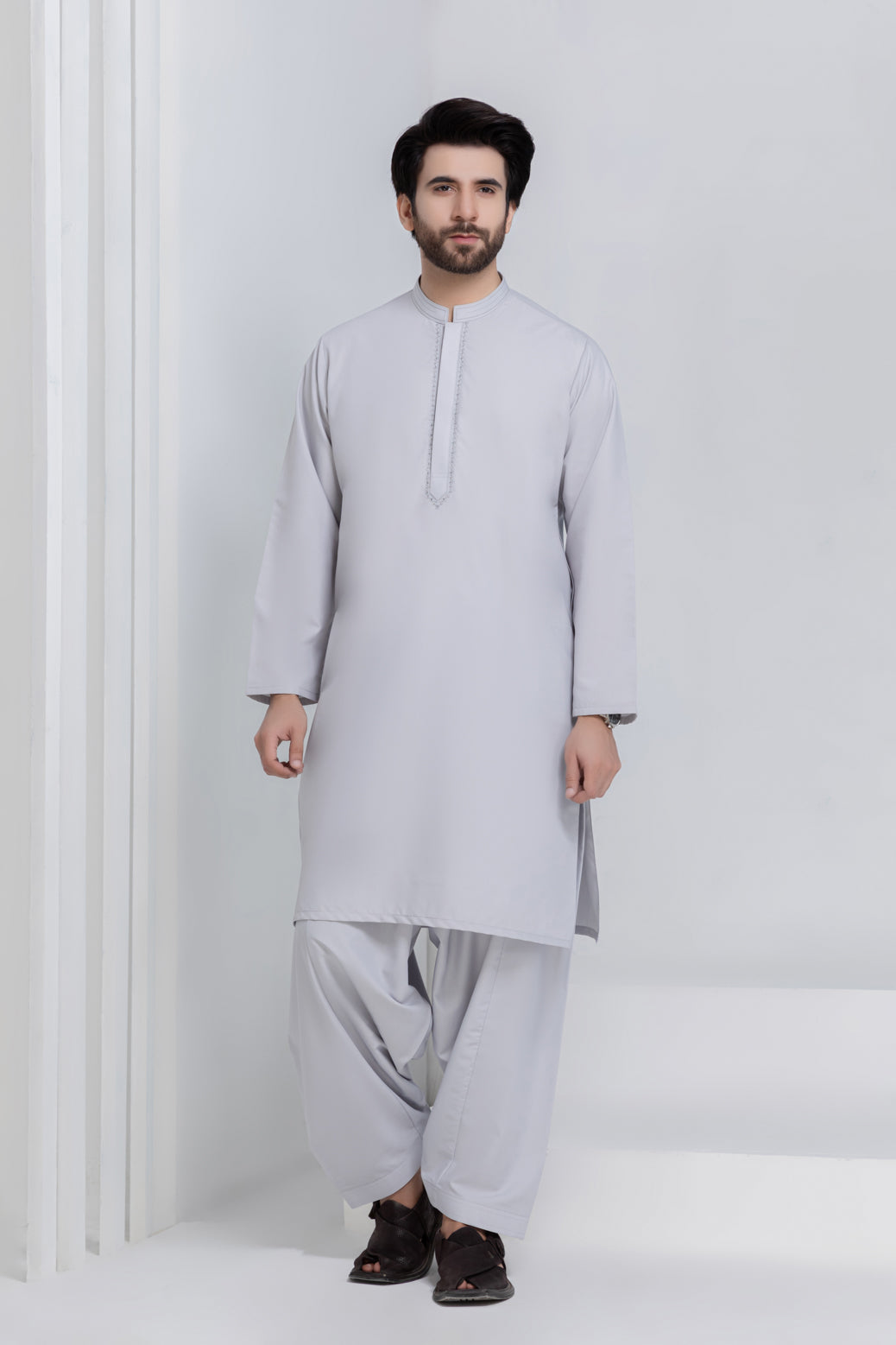 ASH-WHITE-BLENDED-KURTA SHALWAR (KSRR22-042)