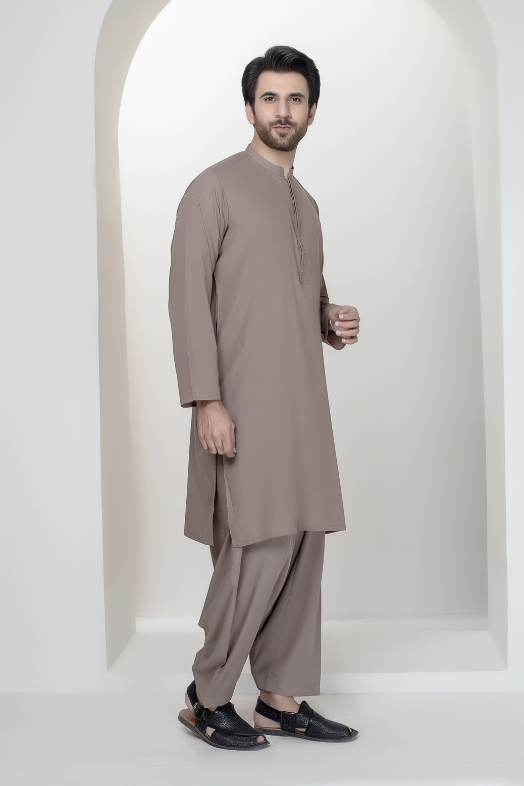 BEIGE-BLENDED-KURTA SHALWAR (KSRS22-042)