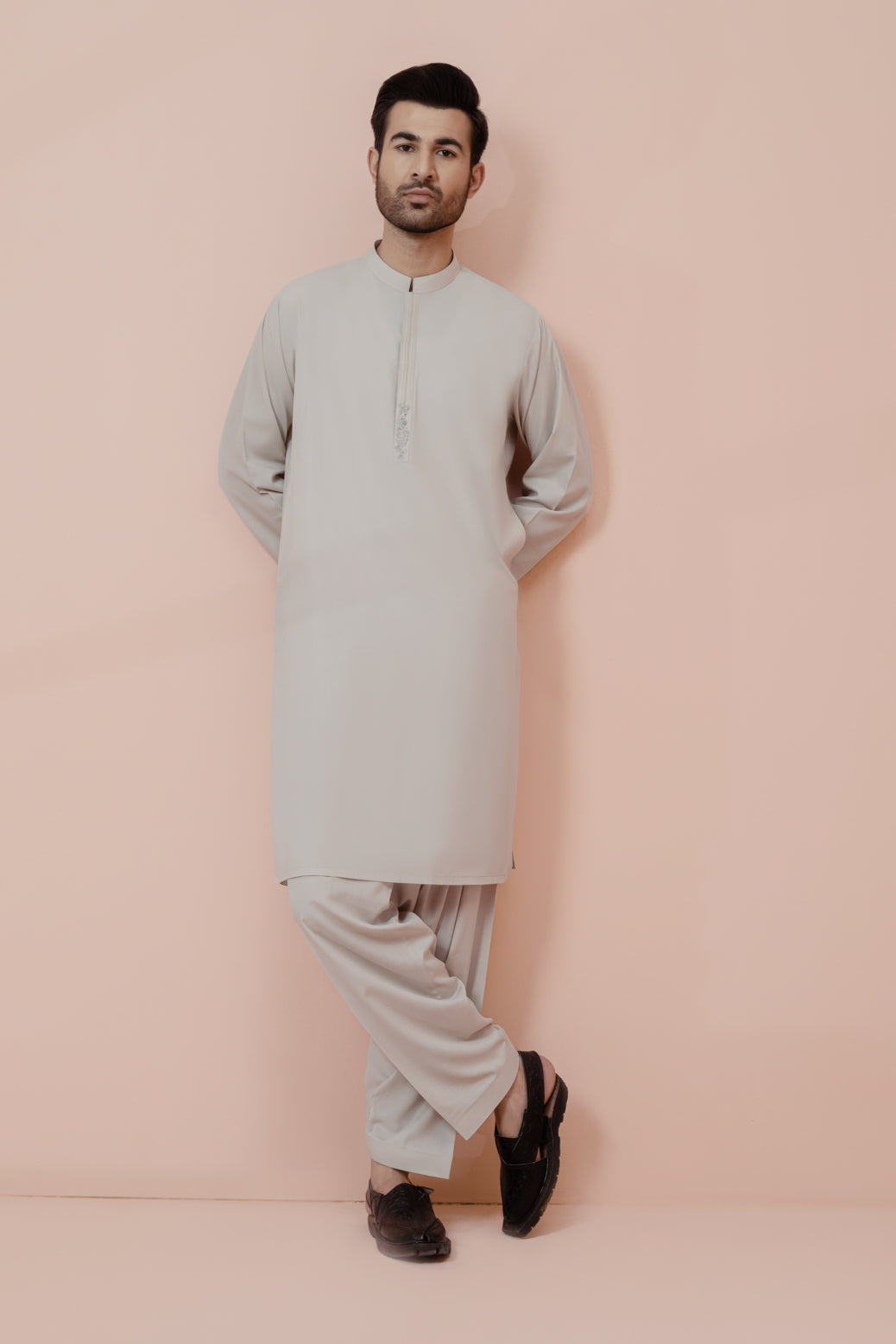 ASH-WHITE-BLENDED-KURTA SHALWAR (KSRS22-045)