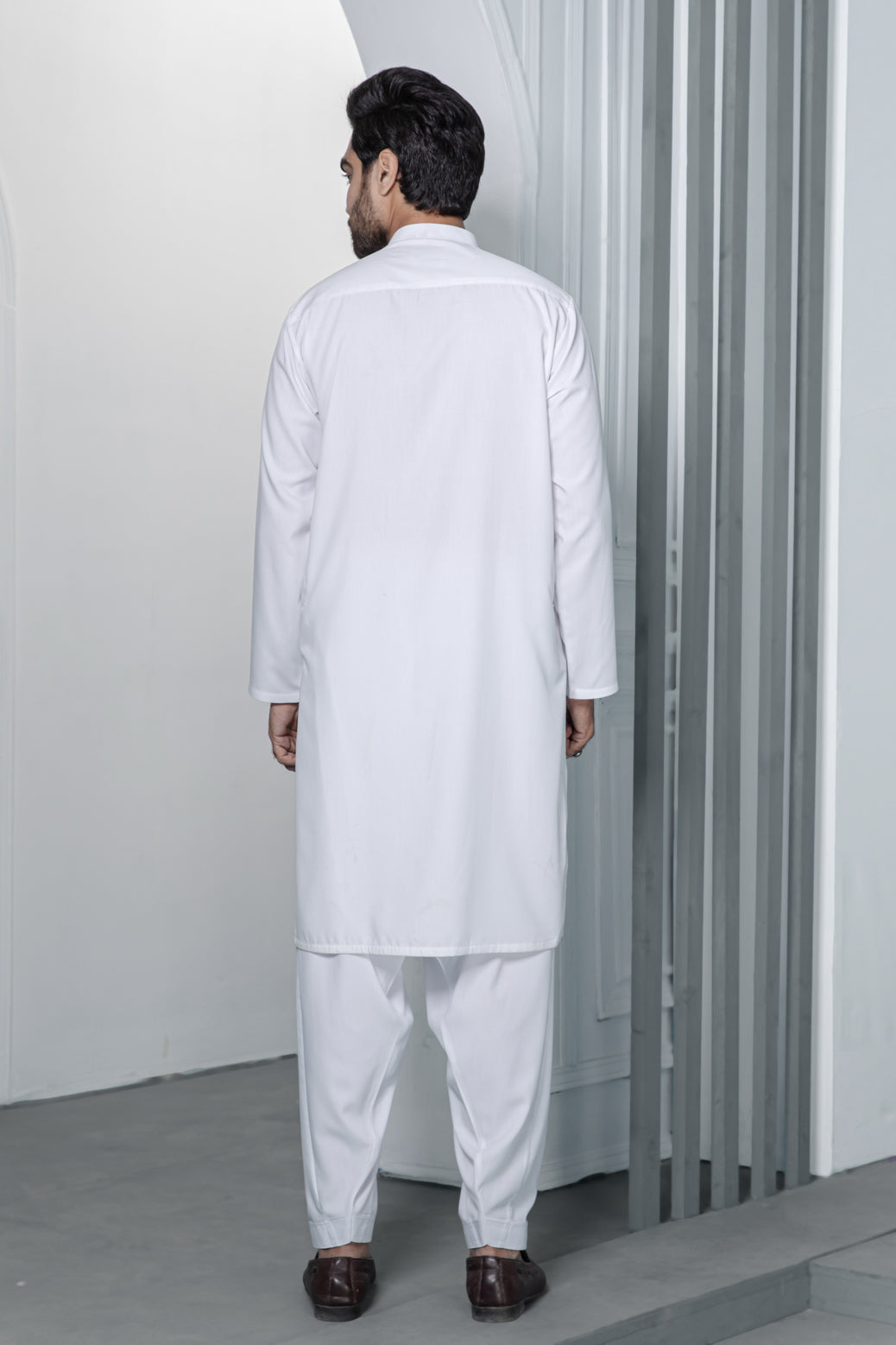 WHITE-BLENDED-KURTA SHALWAR (KSRS22-051)