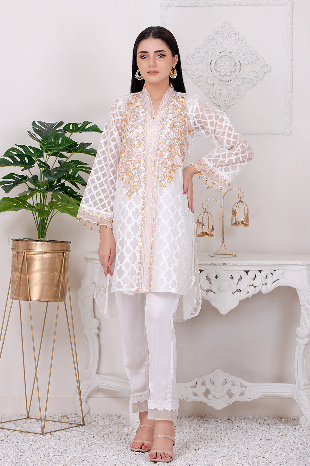 WHITE-ORGANZA JACQUARD-KURTI (KSSC211P03)