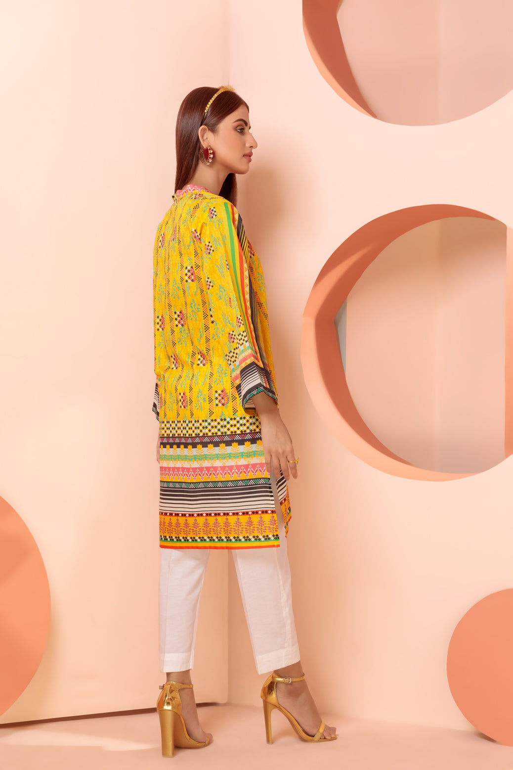 YELLOW-LAWN-KURTI (SAK221P25)