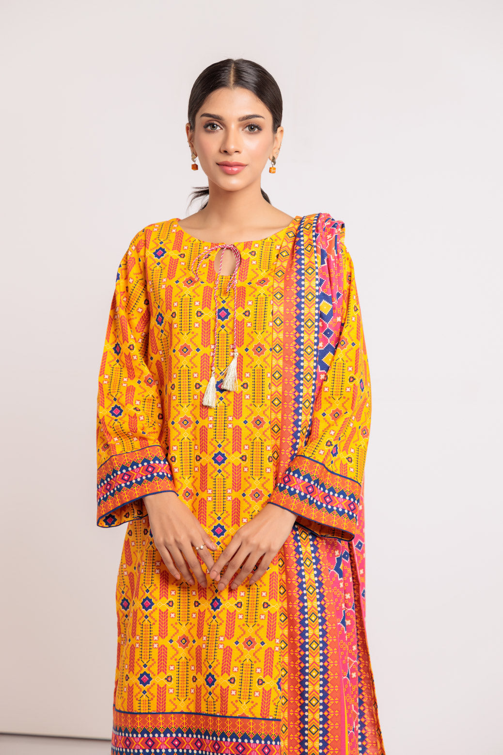 YELLOW-KHADDAR-3 PIECE (WSS223P79)